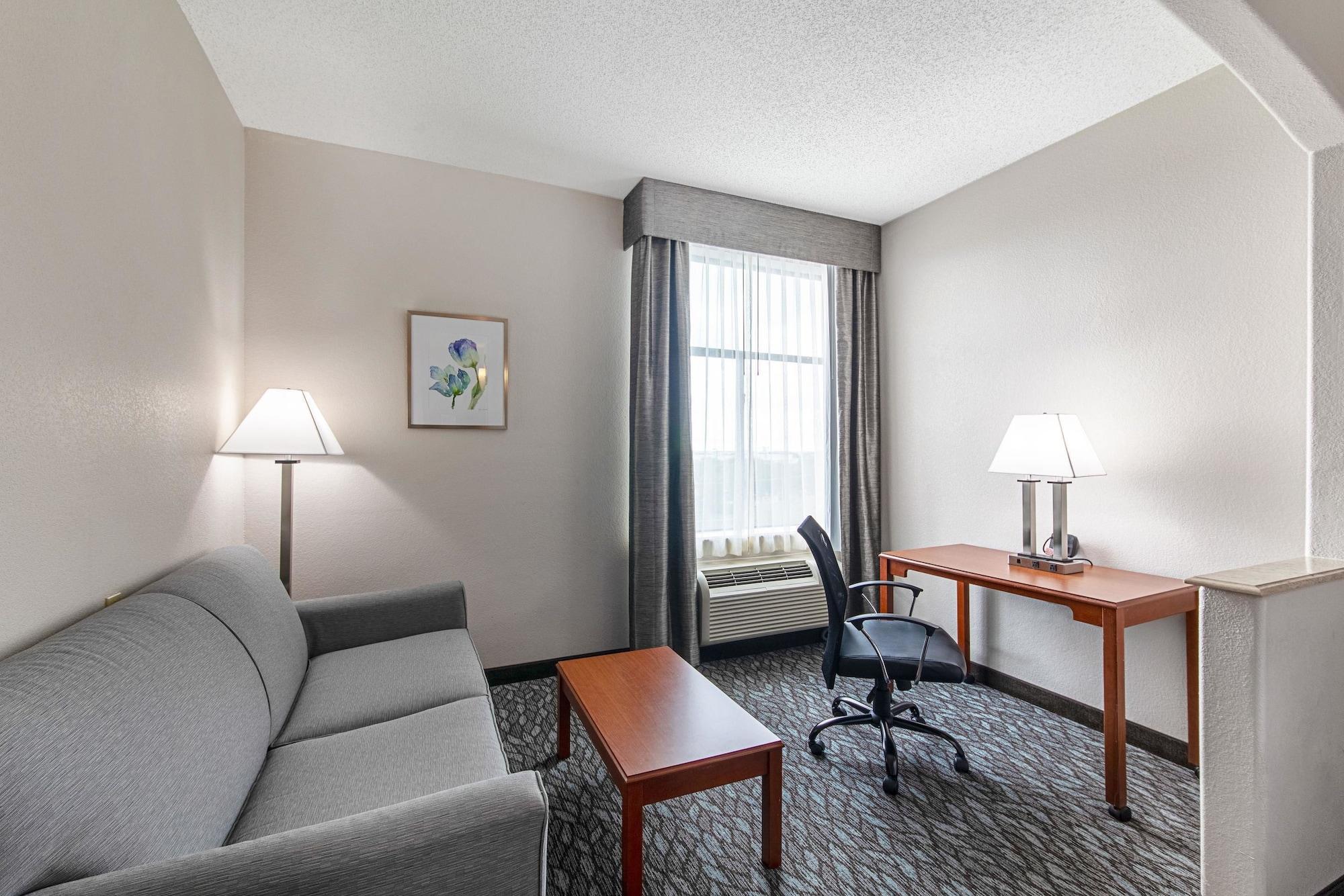 Quality Suites Austin Bagian luar foto